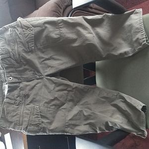 Silver Jeans army green capris with zipper accents and pockets